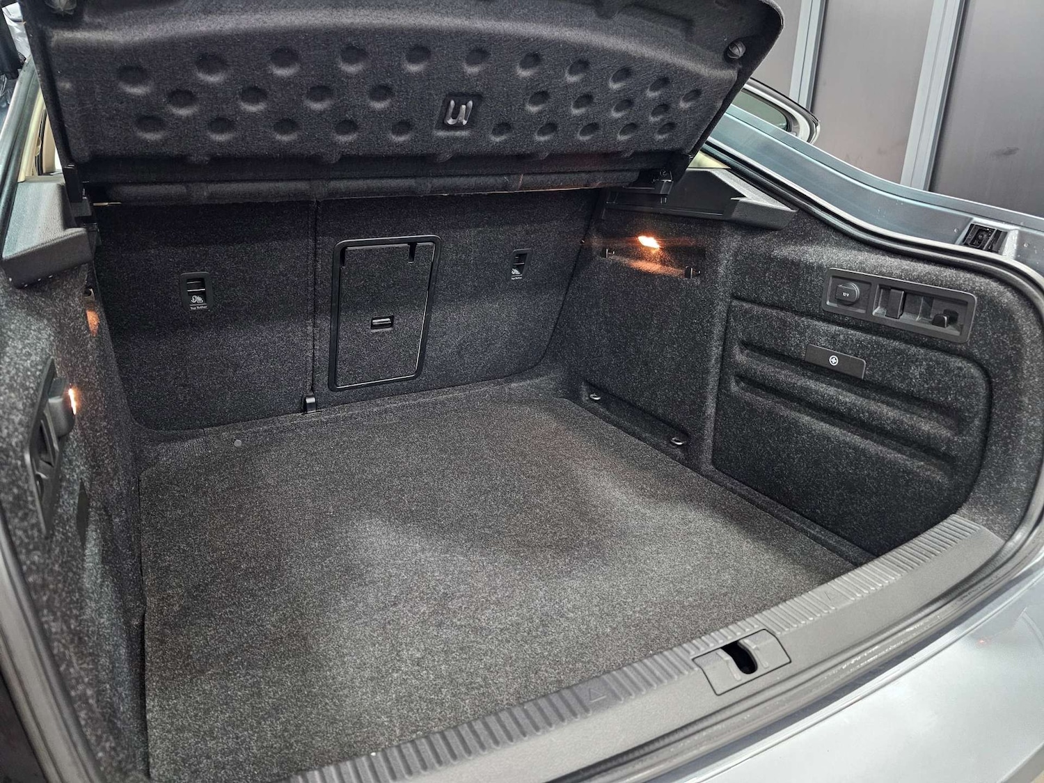 Used Skoda Superb 2015 for sale - 77394912: Photo 53