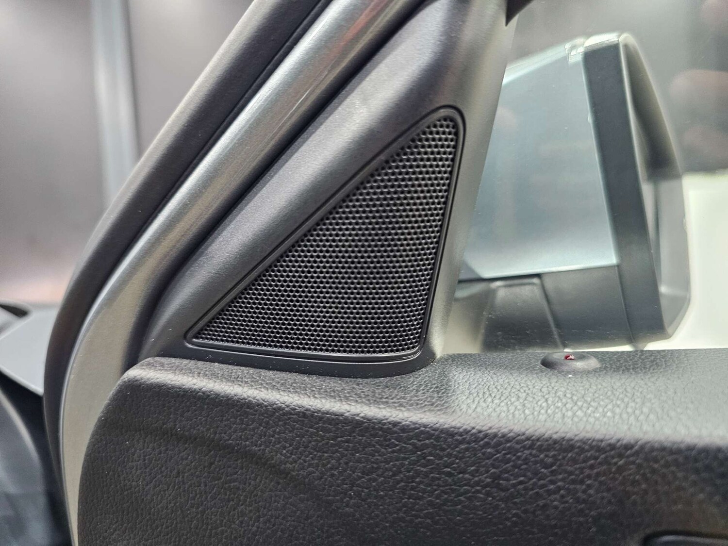 Used Skoda Superb 2015 for sale - 77394912: Photo 57