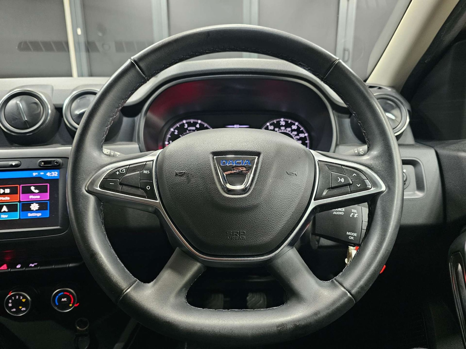 Used Dacia Duster 2020 for sale - 76972411: Photo 10