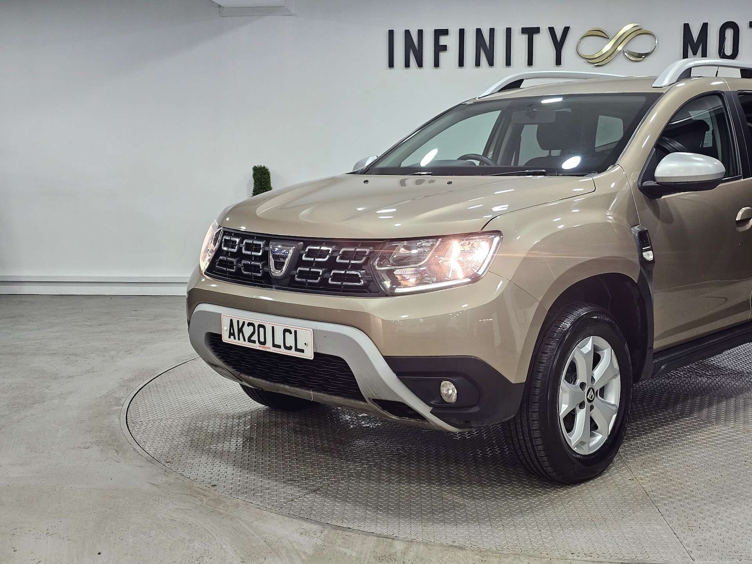 Used Dacia Duster 2020 for sale - 76972411: Photo 19