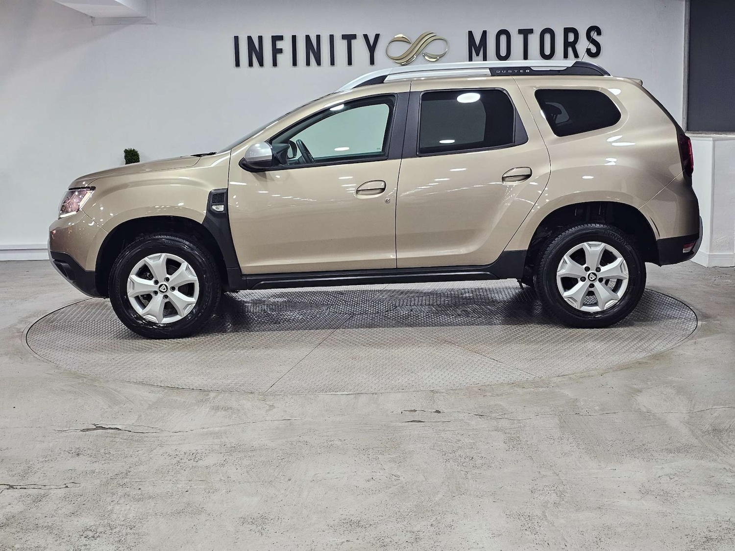 Used Dacia Duster 2020 for sale - 76972411: Photo 20