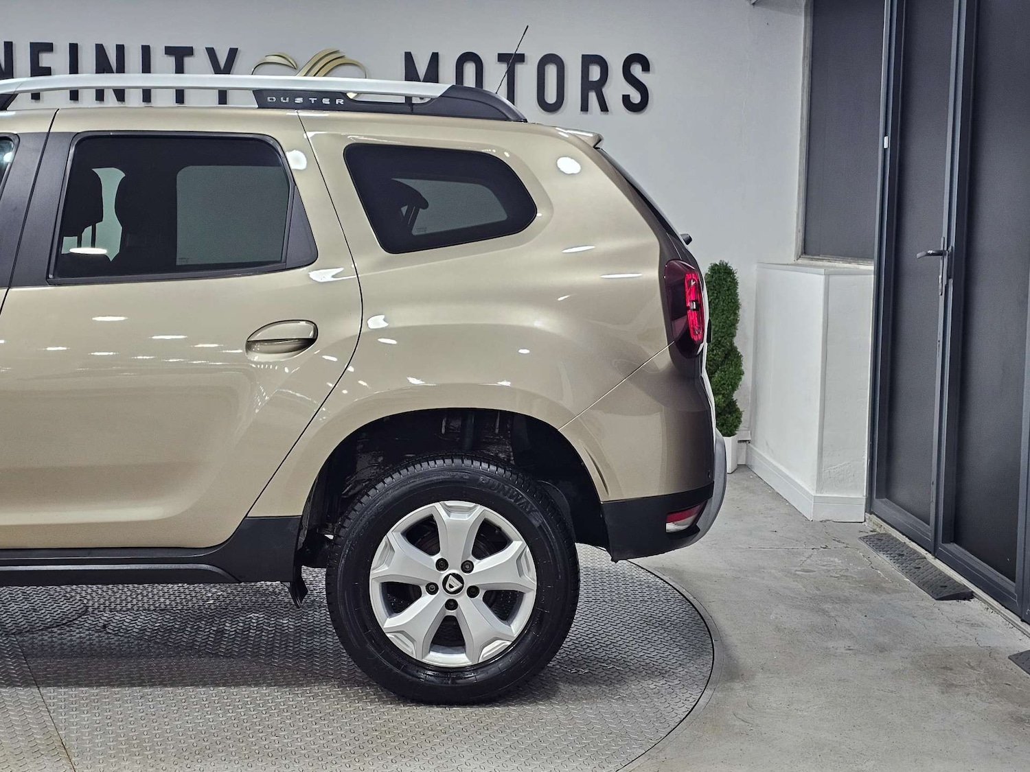 Used Dacia Duster 2020 for sale - 76972411: Photo 21