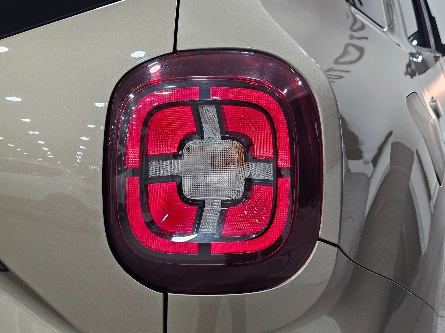 Used Dacia Duster 2020 for sale - 76972411: Photo 32