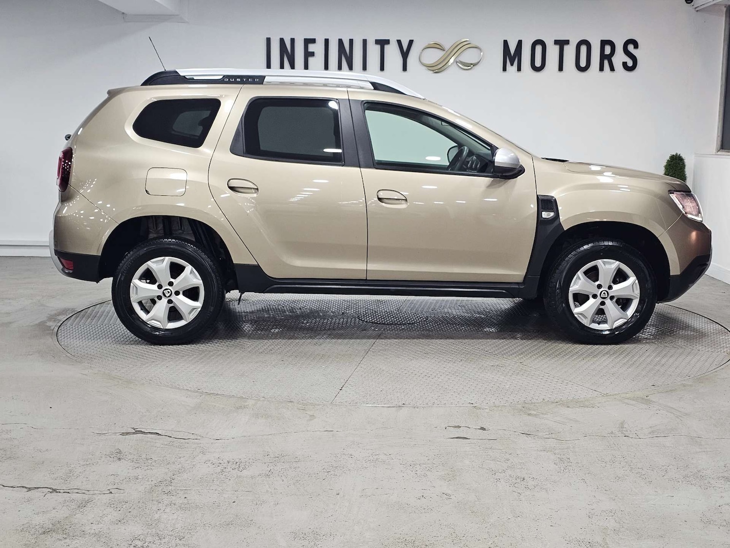 Used Dacia Duster 2020 for sale - 76972411: Photo 35