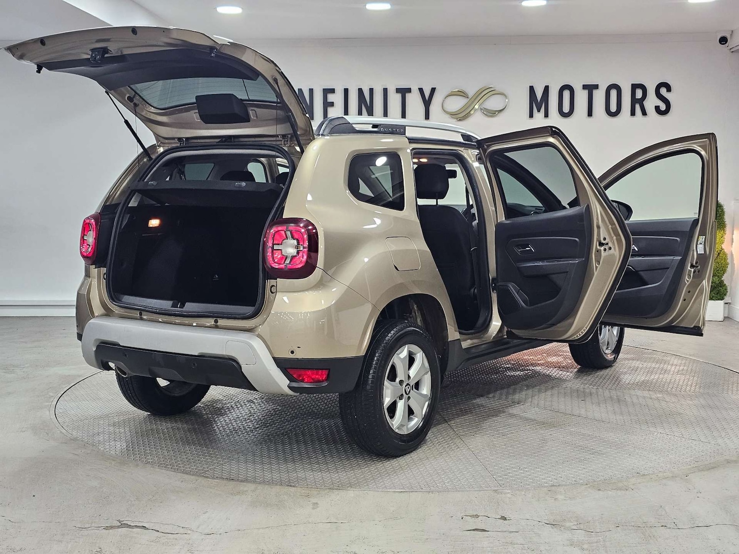 Used Dacia Duster 2020 for sale - 76972411: Photo 49