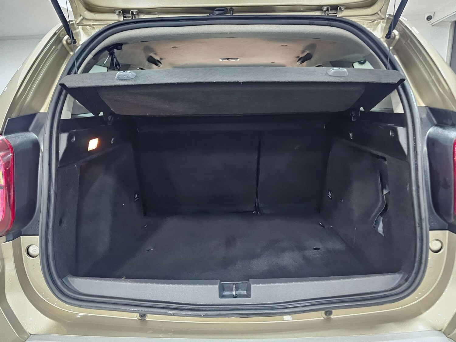 Used Dacia Duster 2020 for sale - 76972411: Photo 50