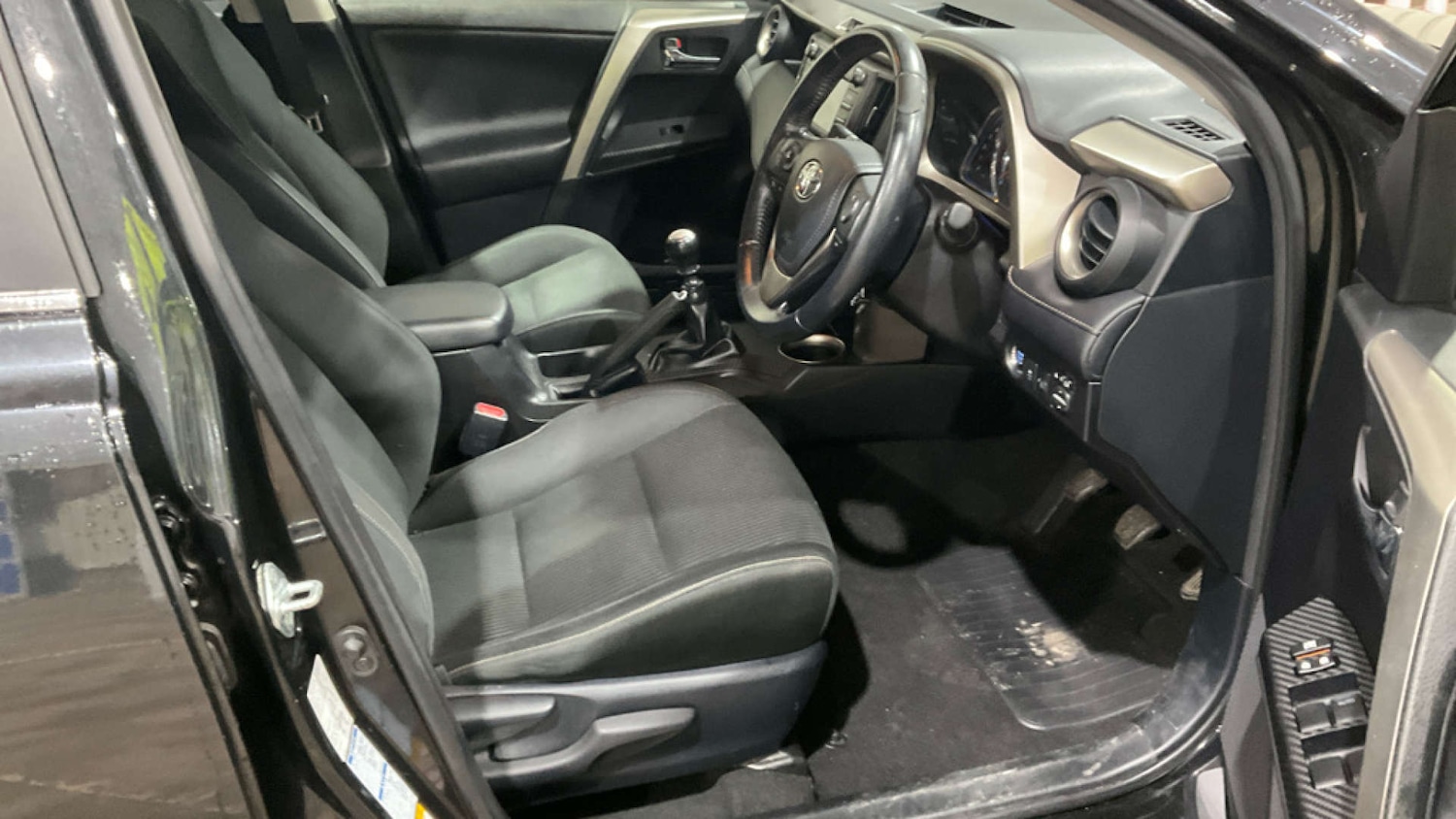 Used Toyota RAV4 2014 for sale - 77224798: Photo 12