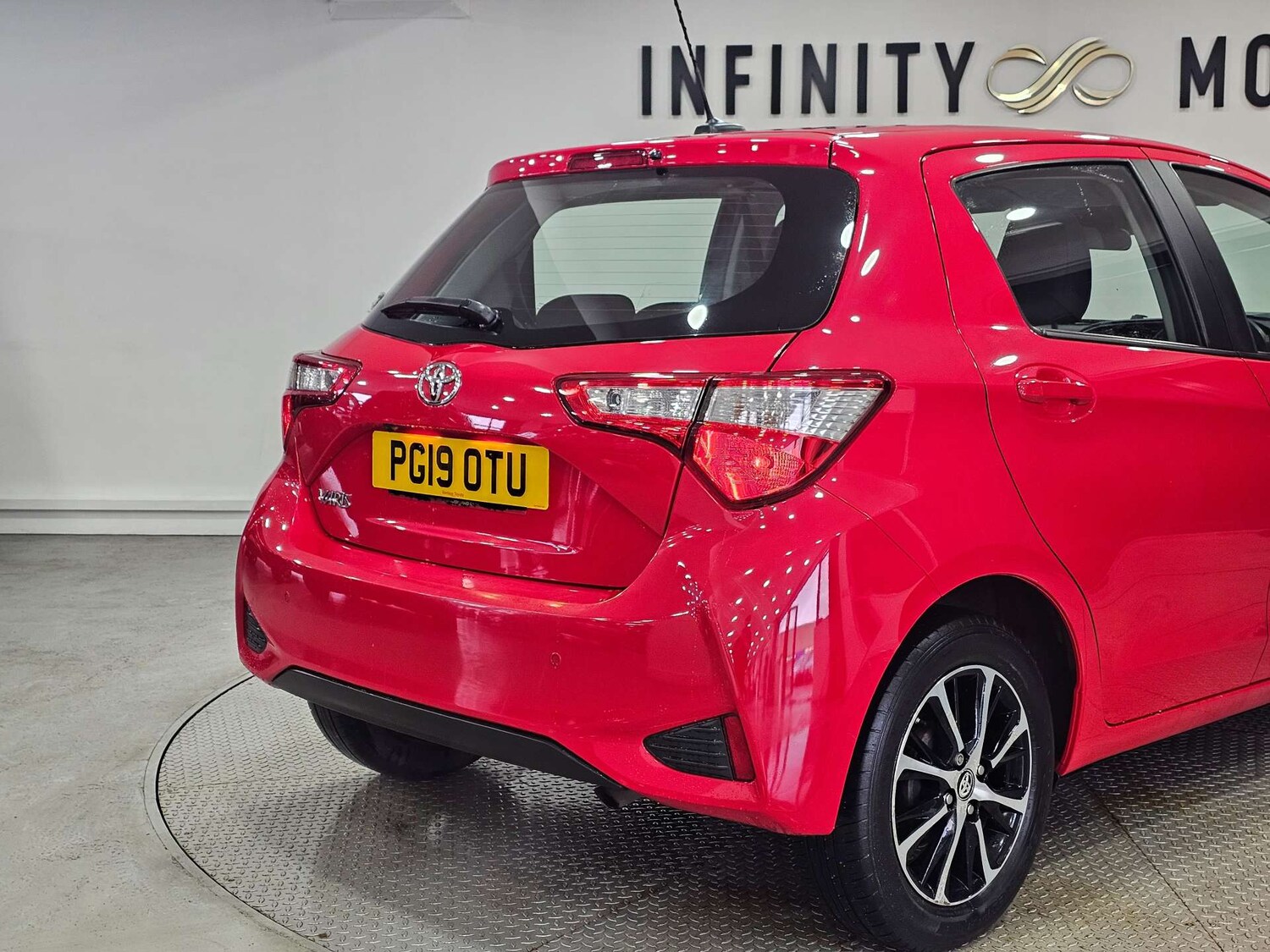 Used Toyota Yaris 2019 for sale - 77227782: Photo 23