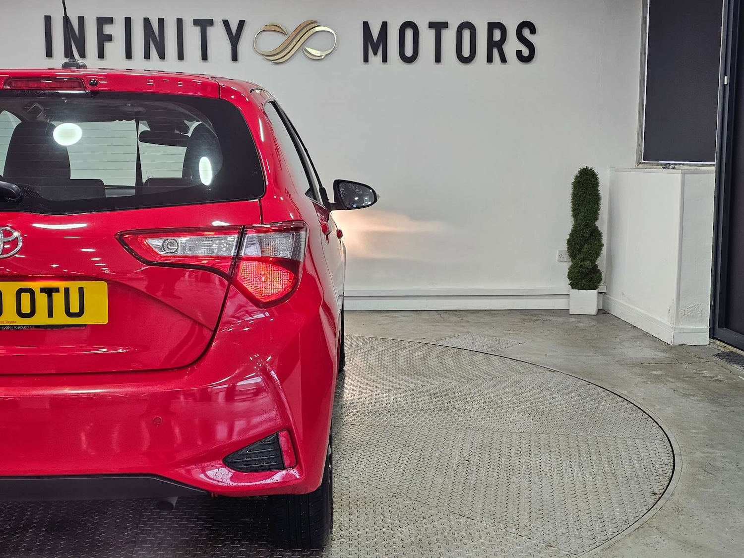 Used Toyota Yaris 2019 for sale - 77227782: Photo 26