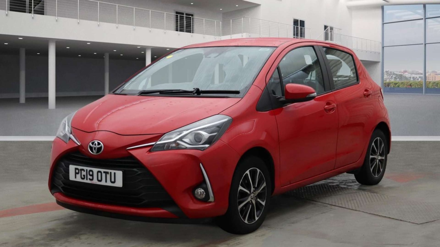 Used Toyota Yaris 2019 for sale - 77227782: Photo 3