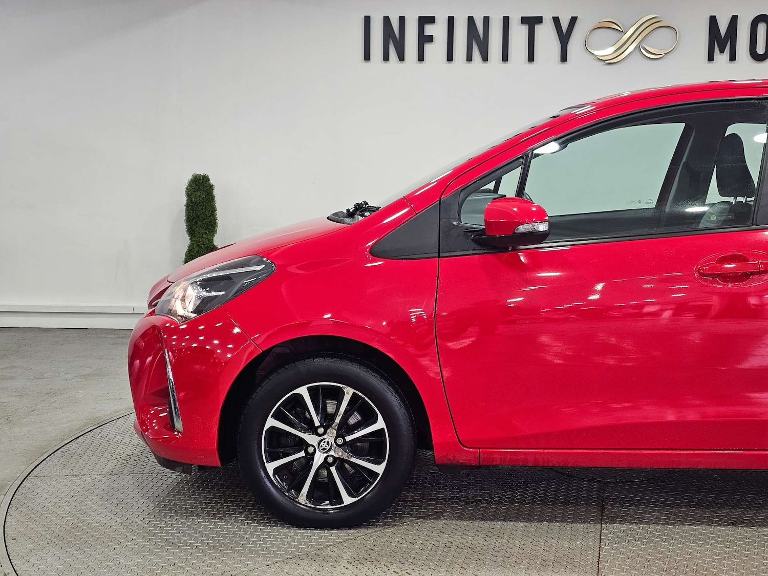 Used Toyota Yaris 2019 for sale - 77227782: Photo 31