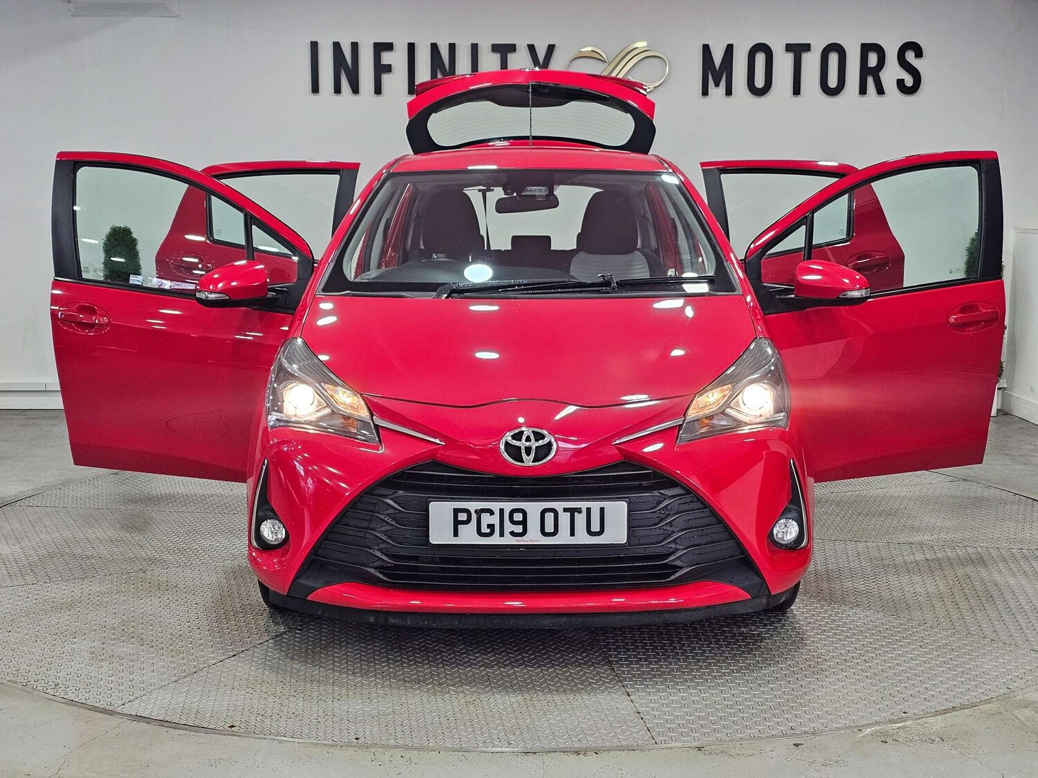 Used Toyota Yaris 2019 for sale - 77227782: Photo 37