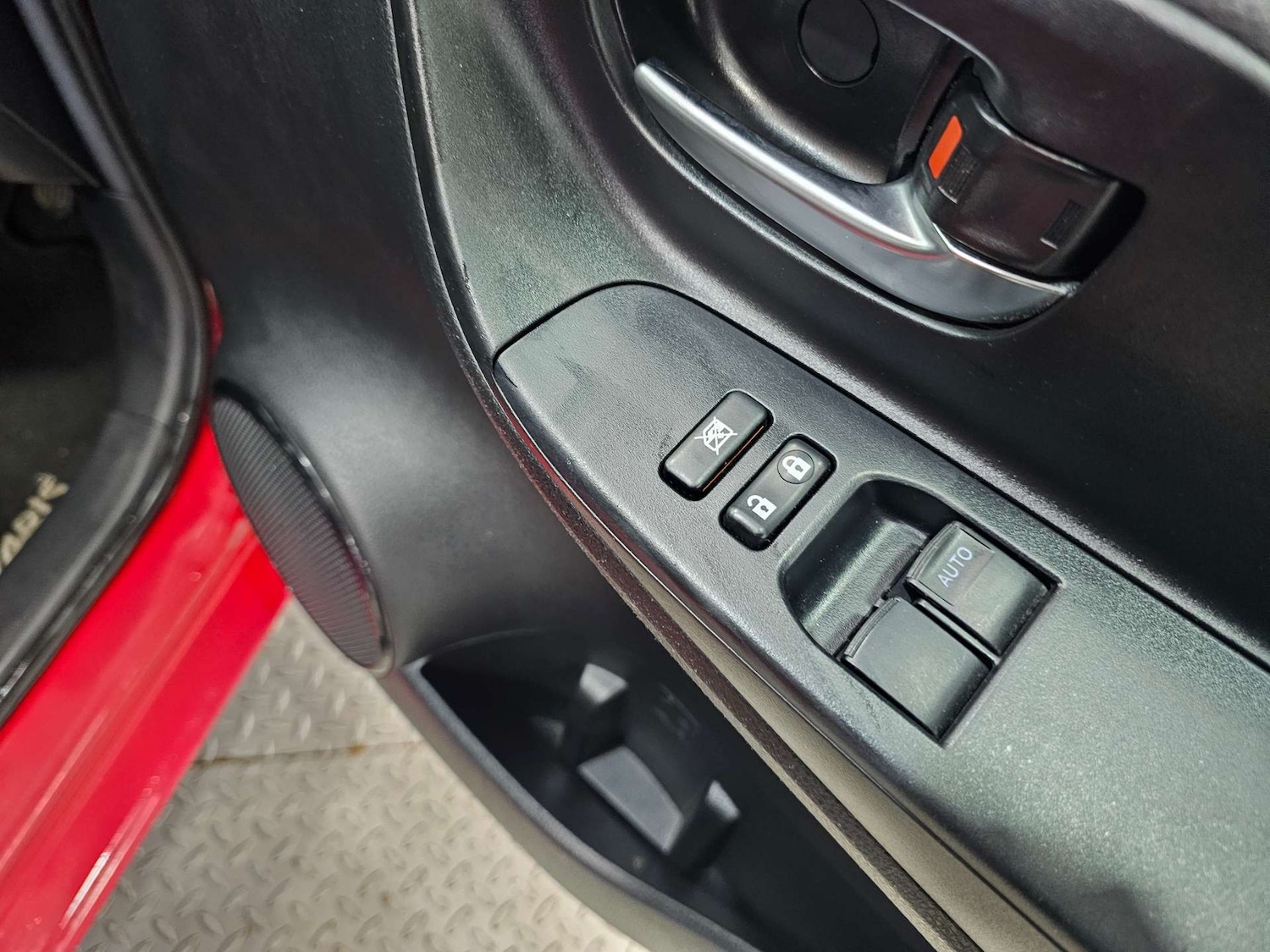 Used Toyota Yaris 2019 for sale - 77227782: Photo 46