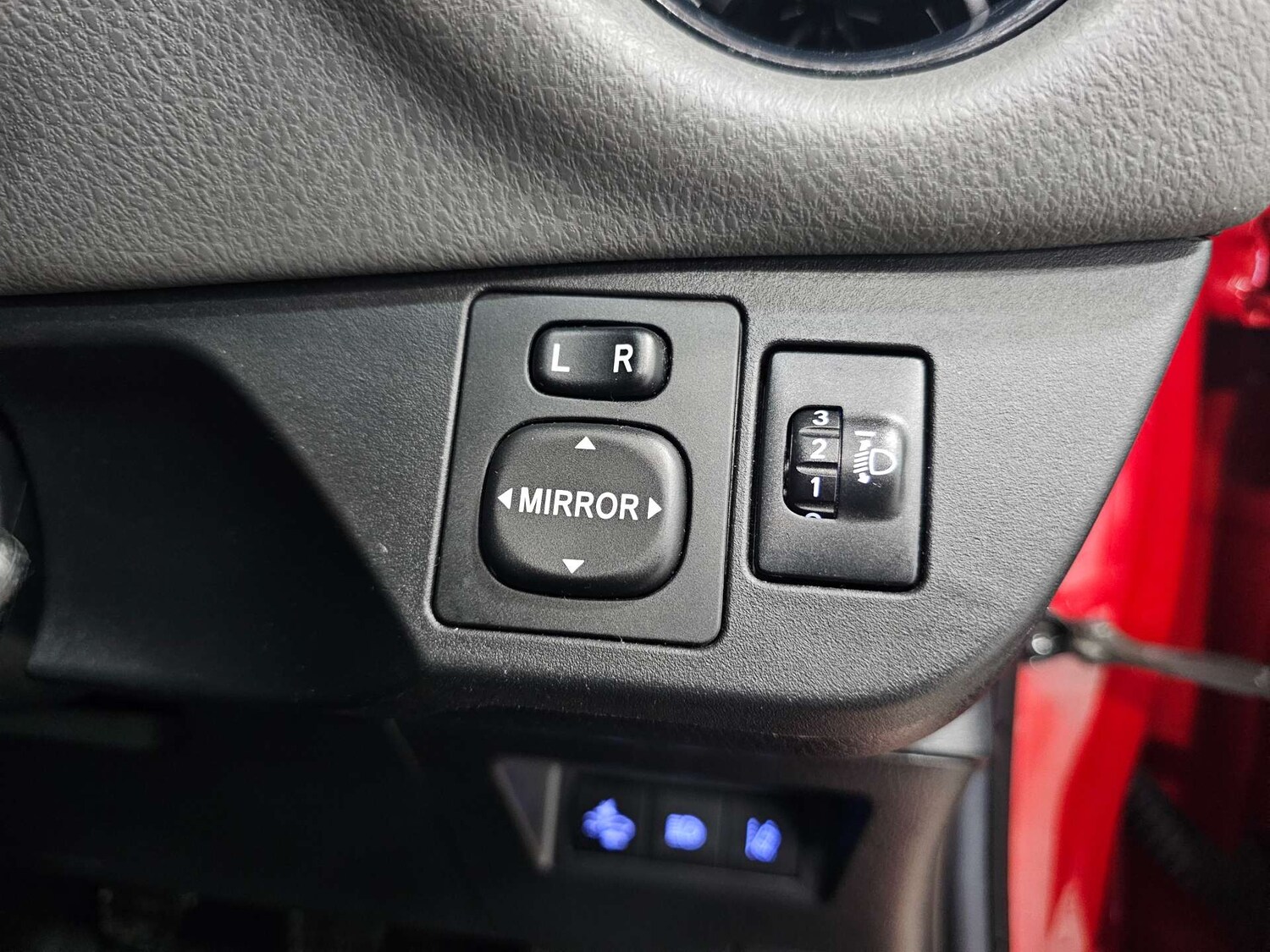 Used Toyota Yaris 2019 for sale - 77227782: Photo 48