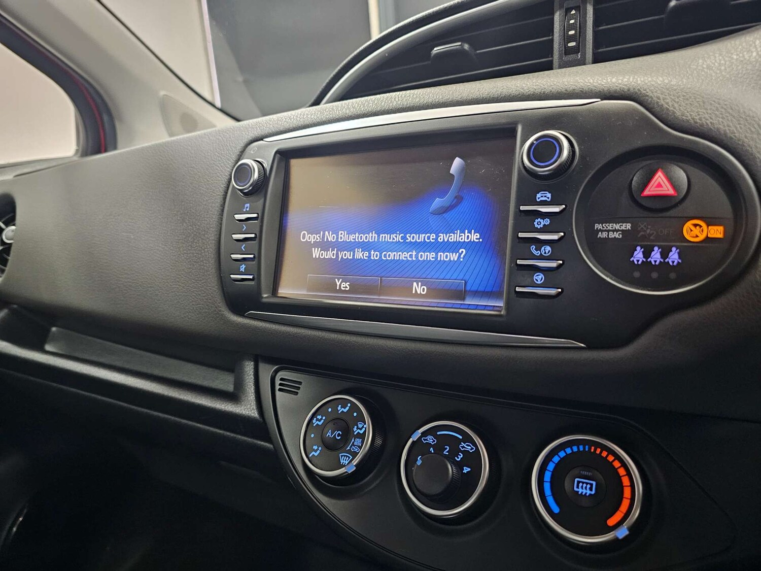 Used Toyota Yaris 2019 for sale - 77227782: Photo 62