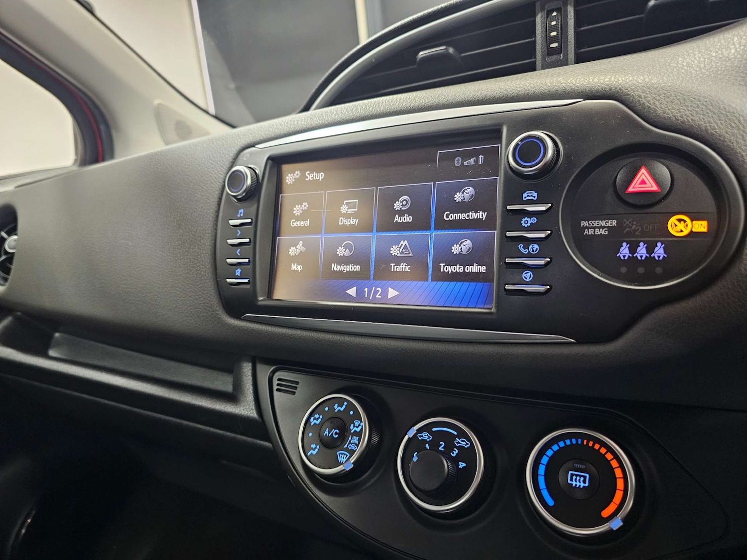 Used Toyota Yaris 2019 for sale - 77227782: Photo 64