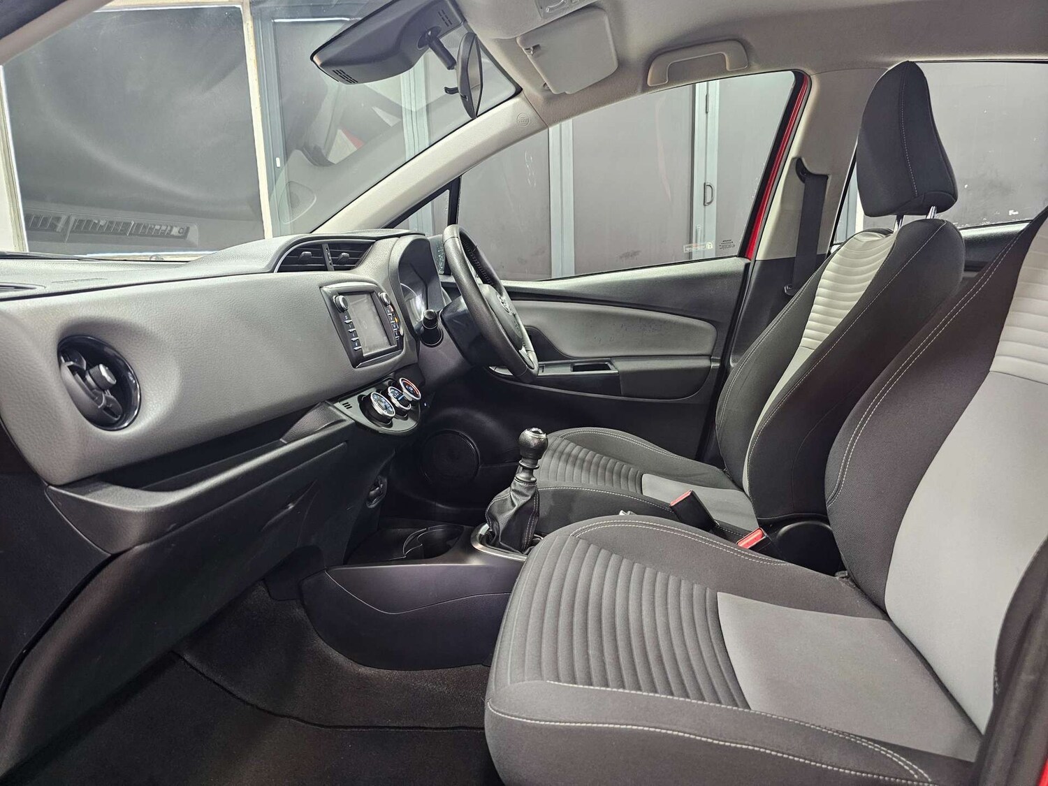 Used Toyota Yaris 2019 for sale - 77227782: Photo 83