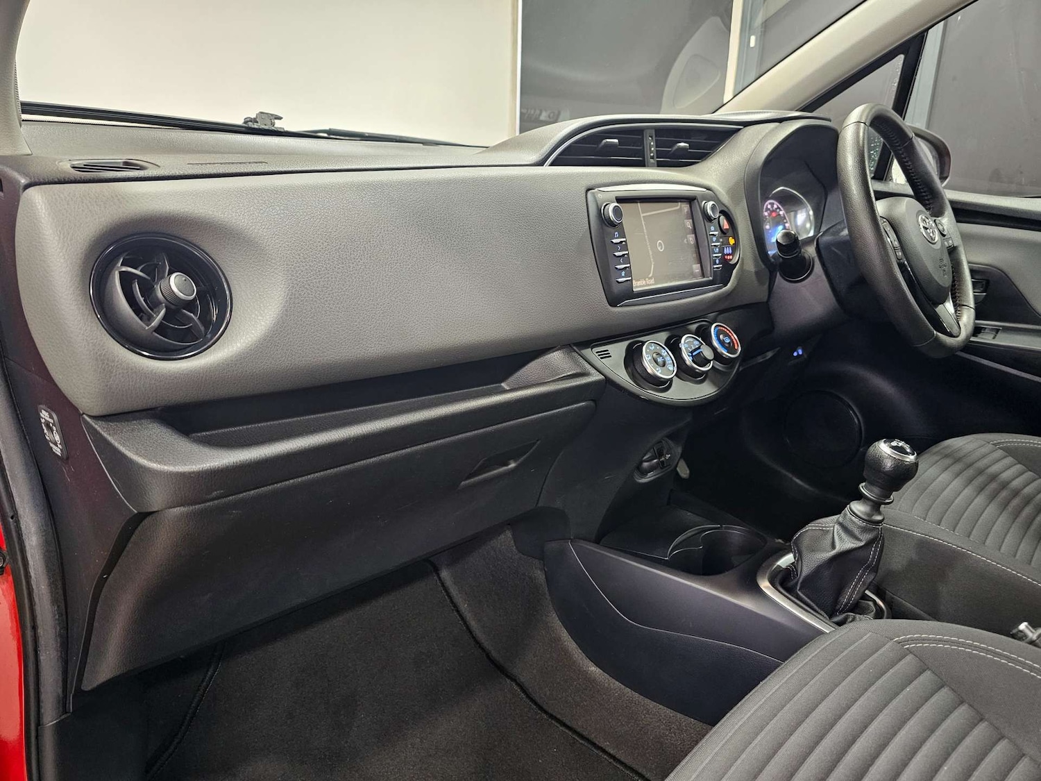 Used Toyota Yaris 2019 for sale - 77227782: Photo 84