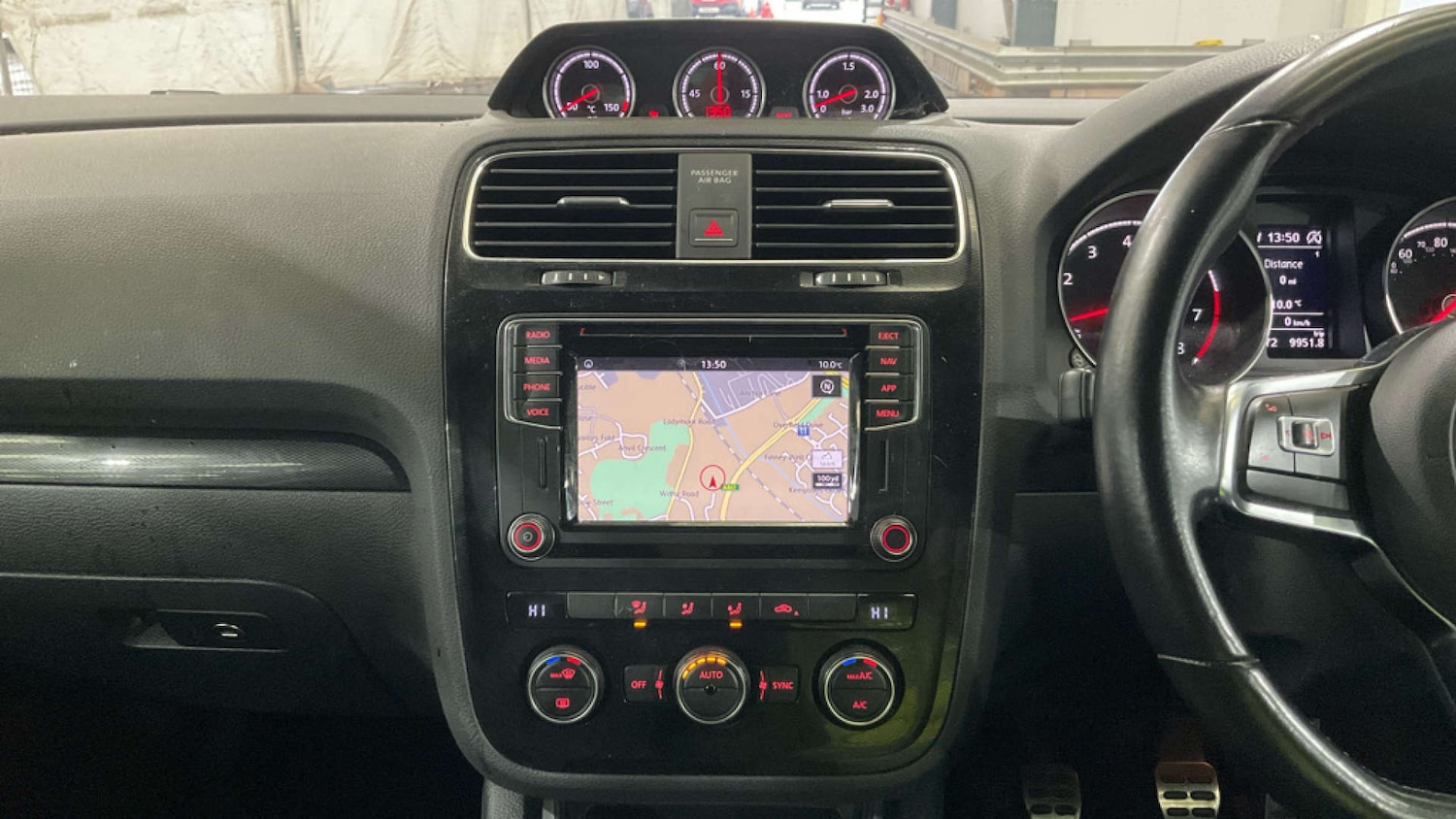 Used Volkswagen Scirocco 2017 for sale - 76972469: Photo 12