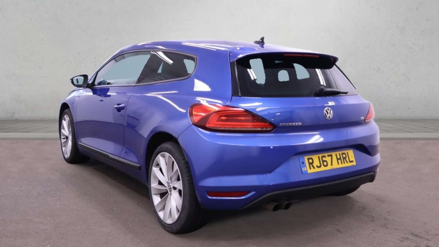 Used Volkswagen Scirocco 2017 for sale - 76972469: Photo 4