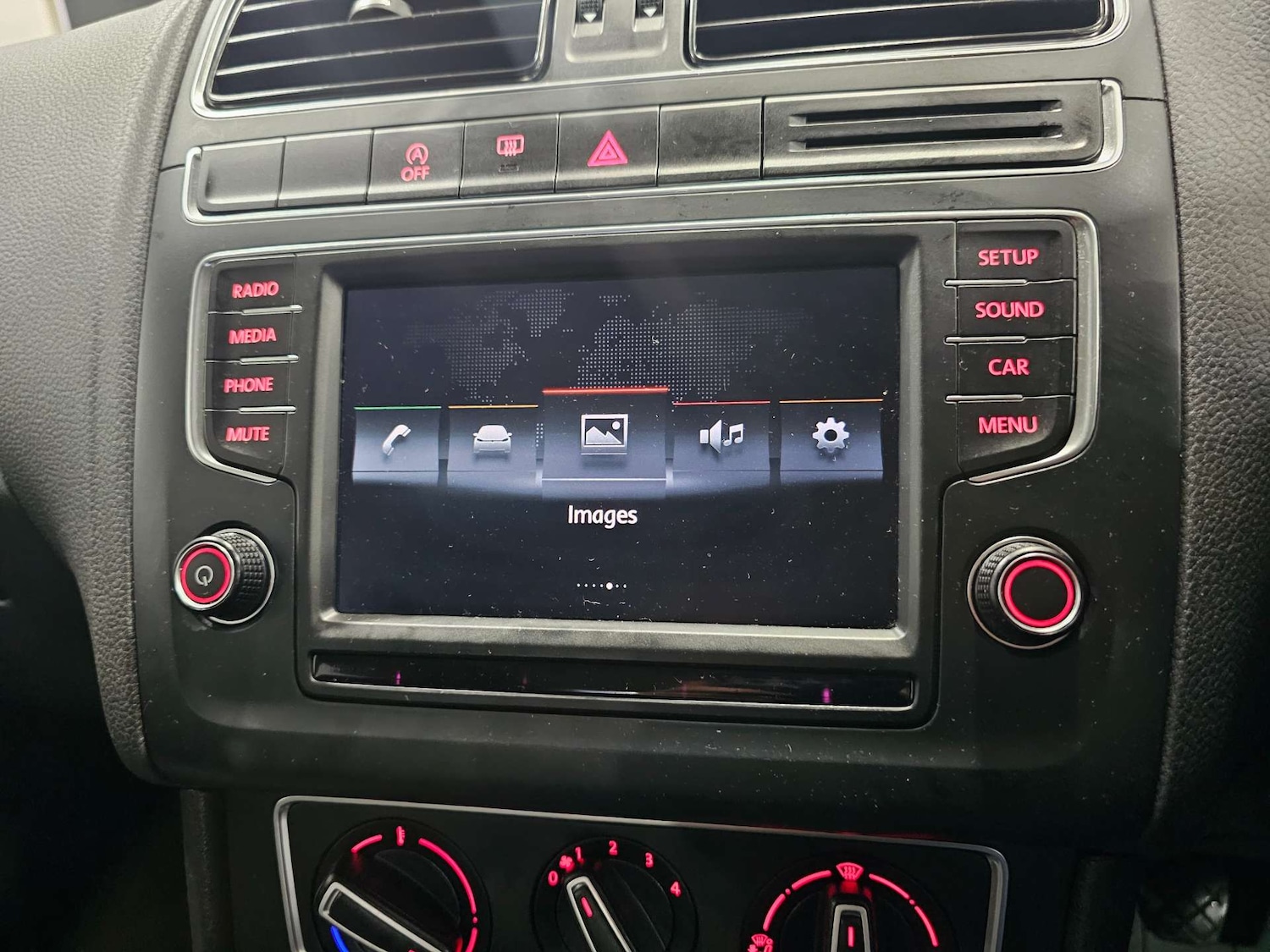 Used Volkswagen Polo 2016 for sale - 77148635: Photo 67