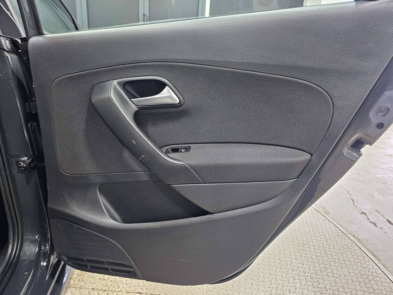 Used Volkswagen Polo 2016 for sale - 77148635: Photo 73