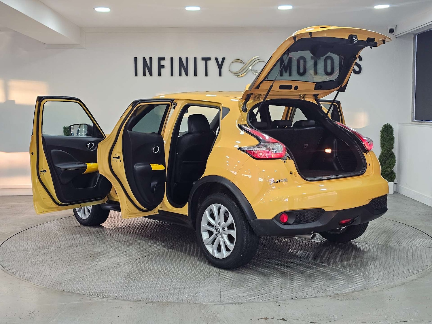 Used Nissan Juke 2015 for sale - 77083602: Photo 47