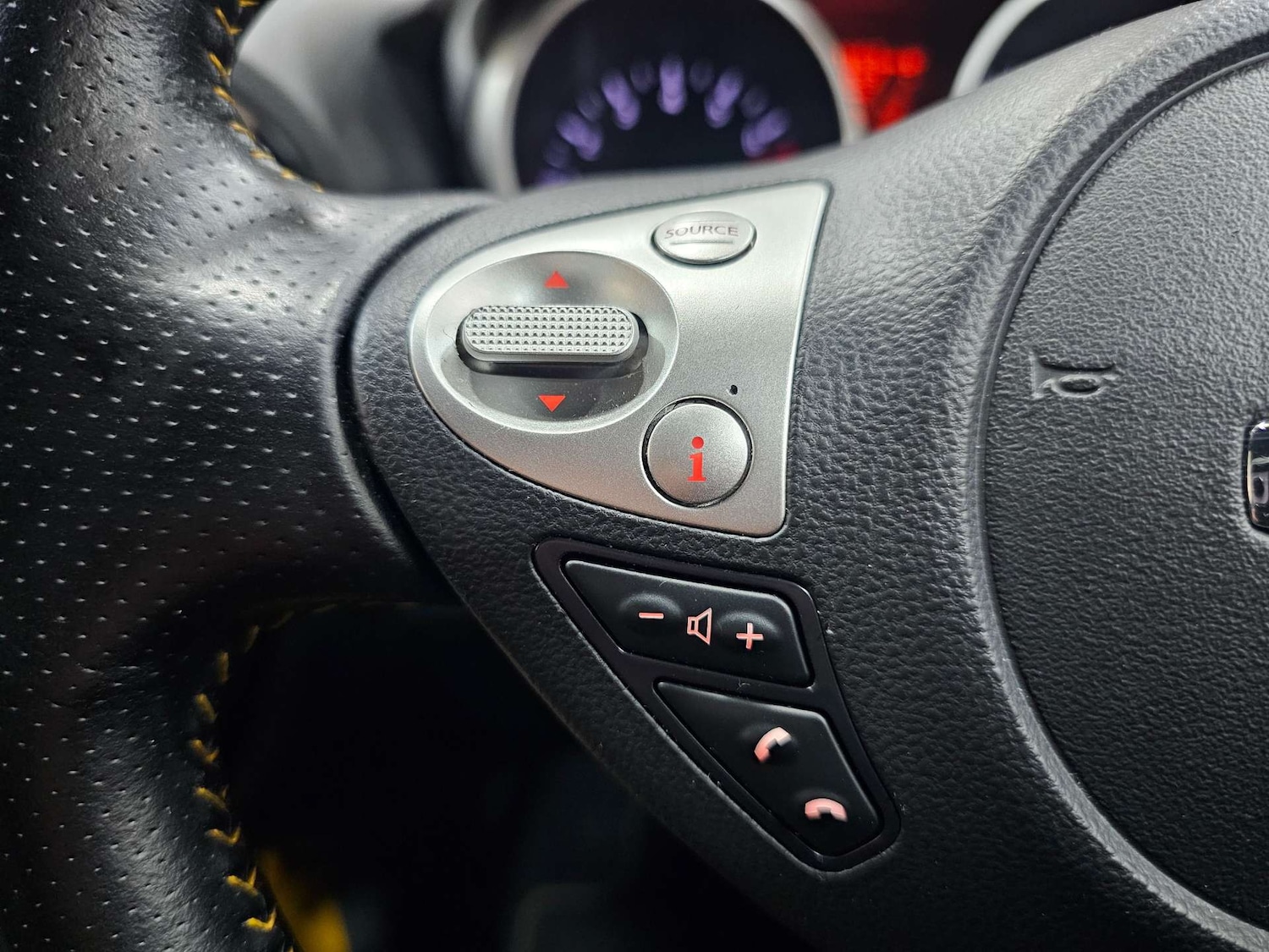 Used Nissan Juke 2015 for sale - 77083602: Photo 60