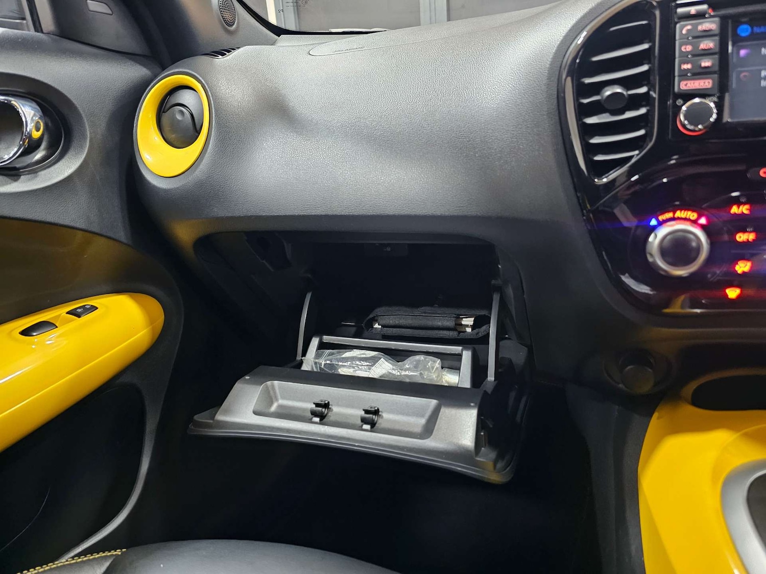 Used Nissan Juke 2015 for sale - 77083602: Photo 76