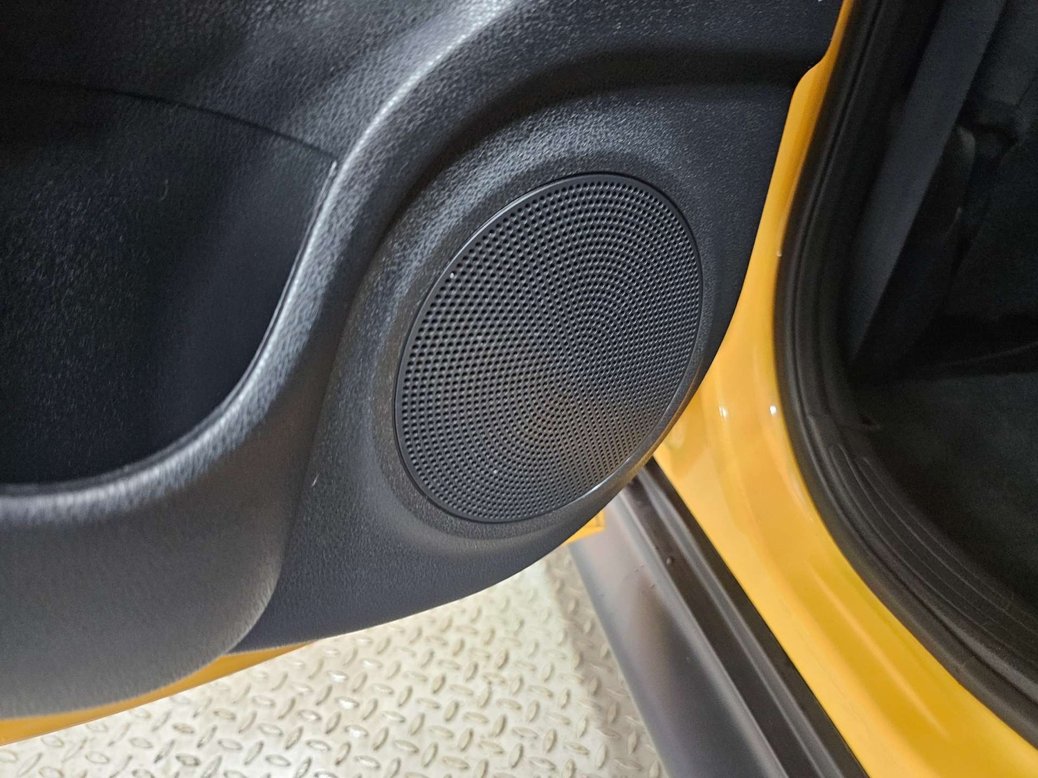 Used Nissan Juke 2015 for sale - 77083602: Photo 85