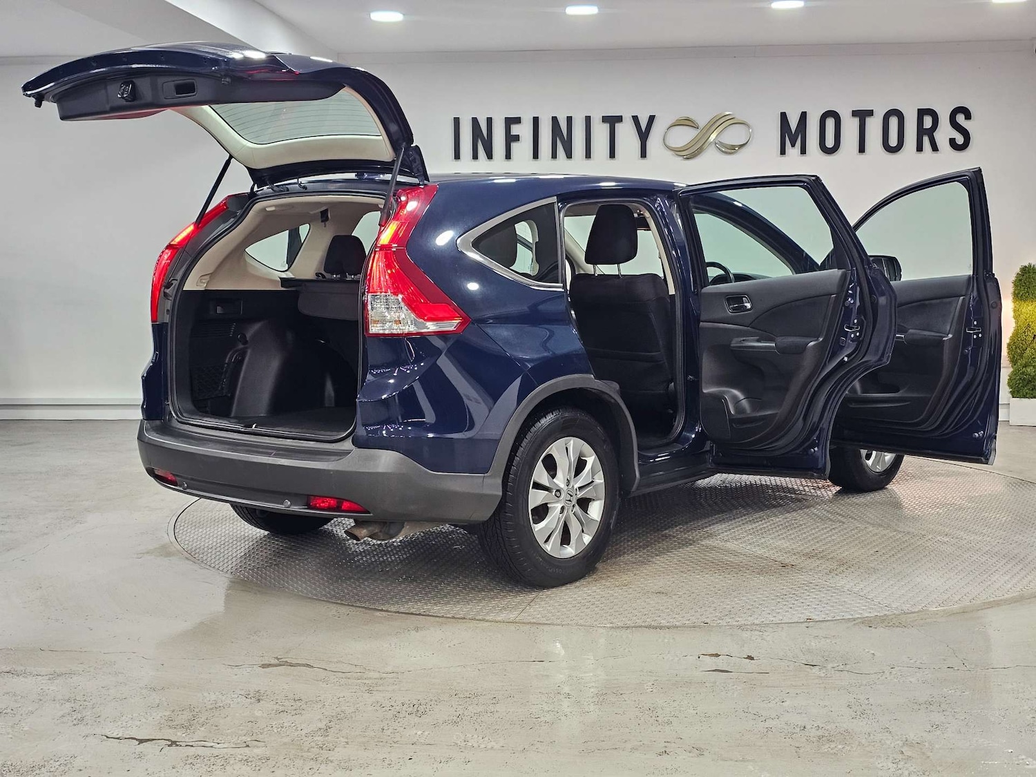 Used Honda CR-V 2014 for sale - 76972440: Photo 40