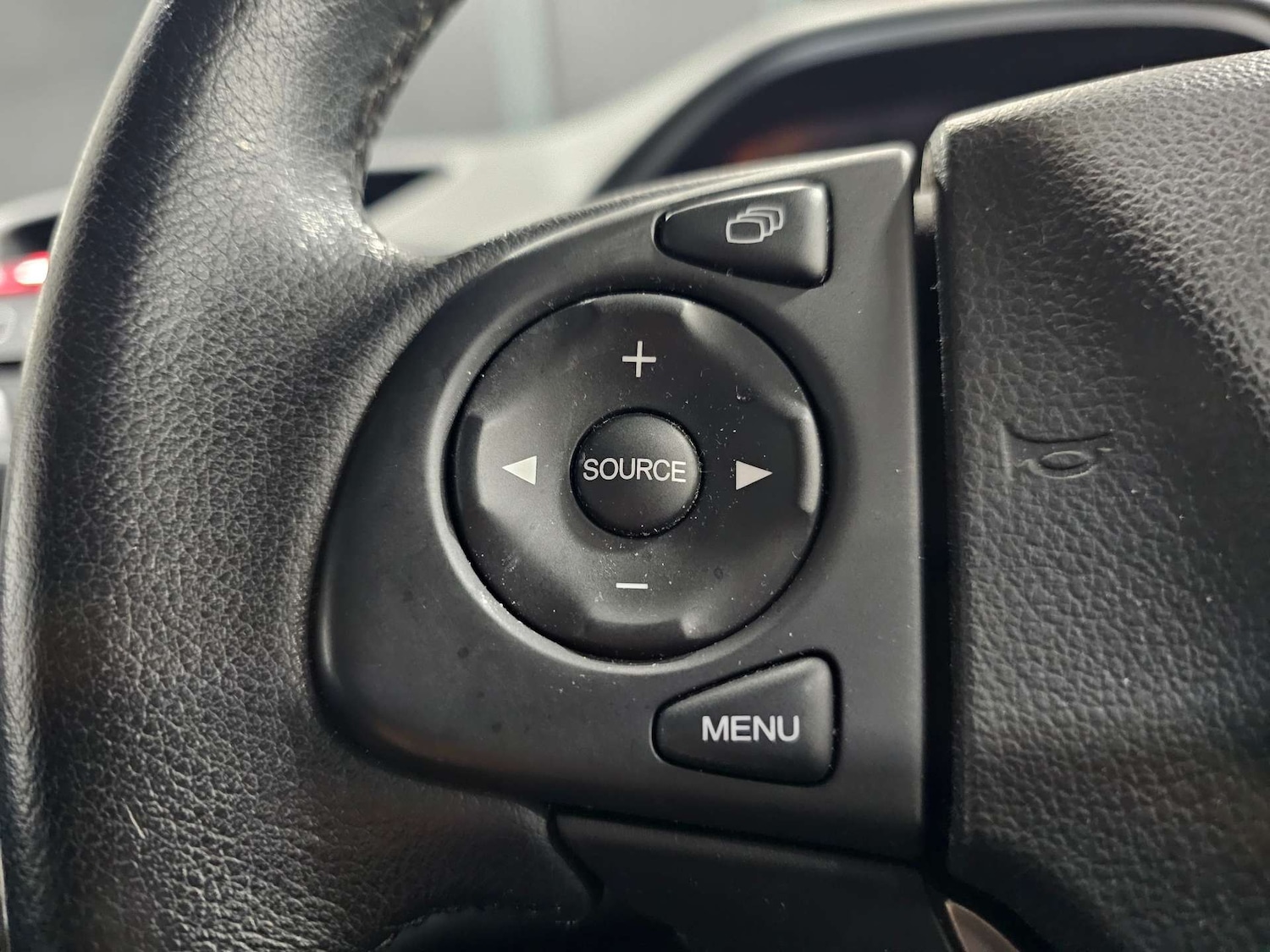 Used Honda CR-V 2014 for sale - 76972440: Photo 77