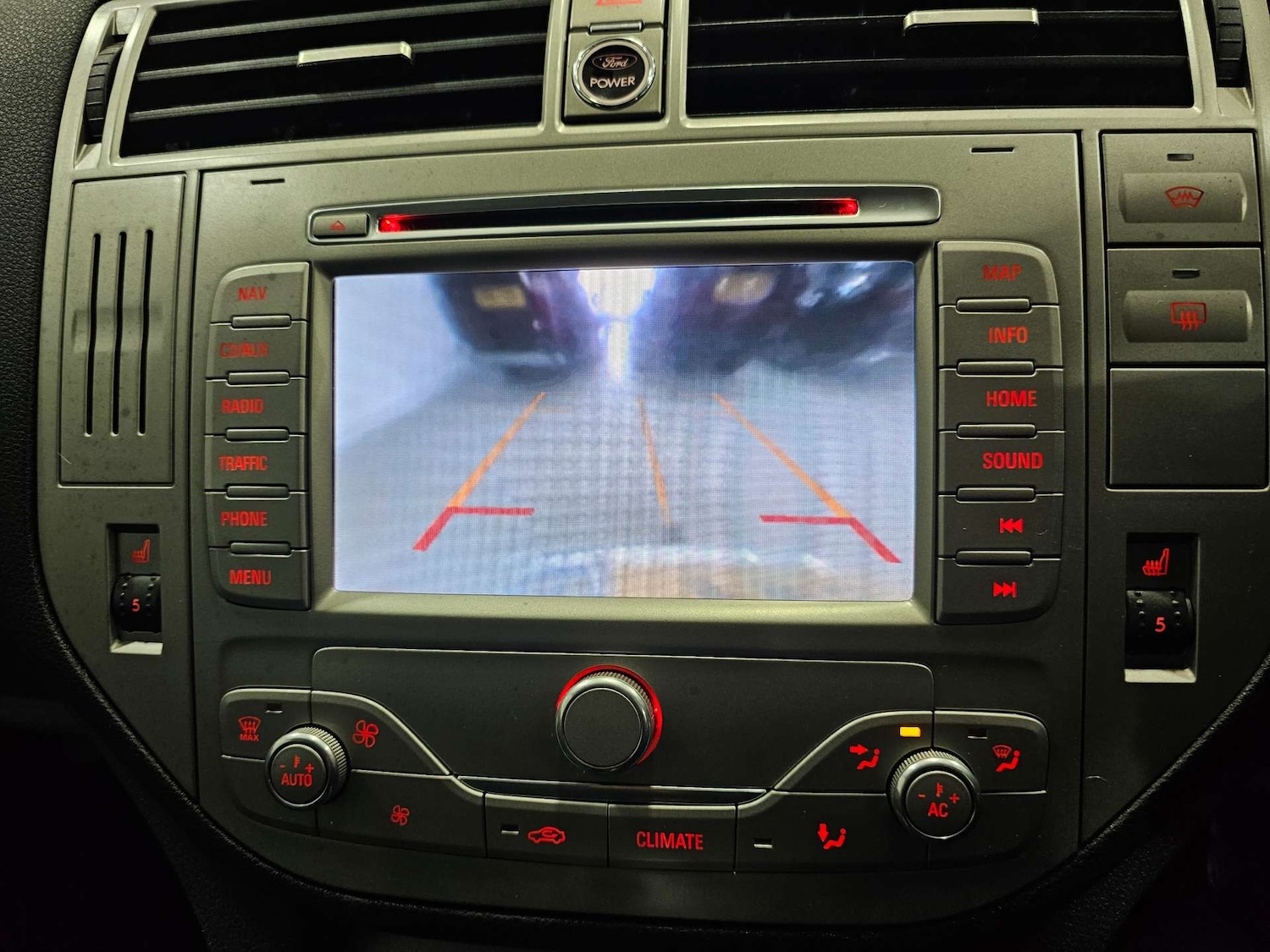 Used Ford Kuga 2013 for sale - 77745573: Photo 2