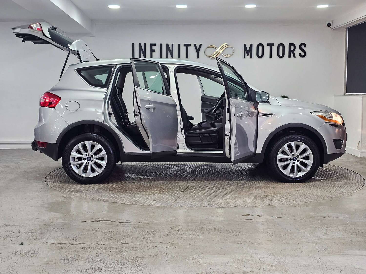 Used Ford Kuga 2013 for sale - 77745573: Photo 39