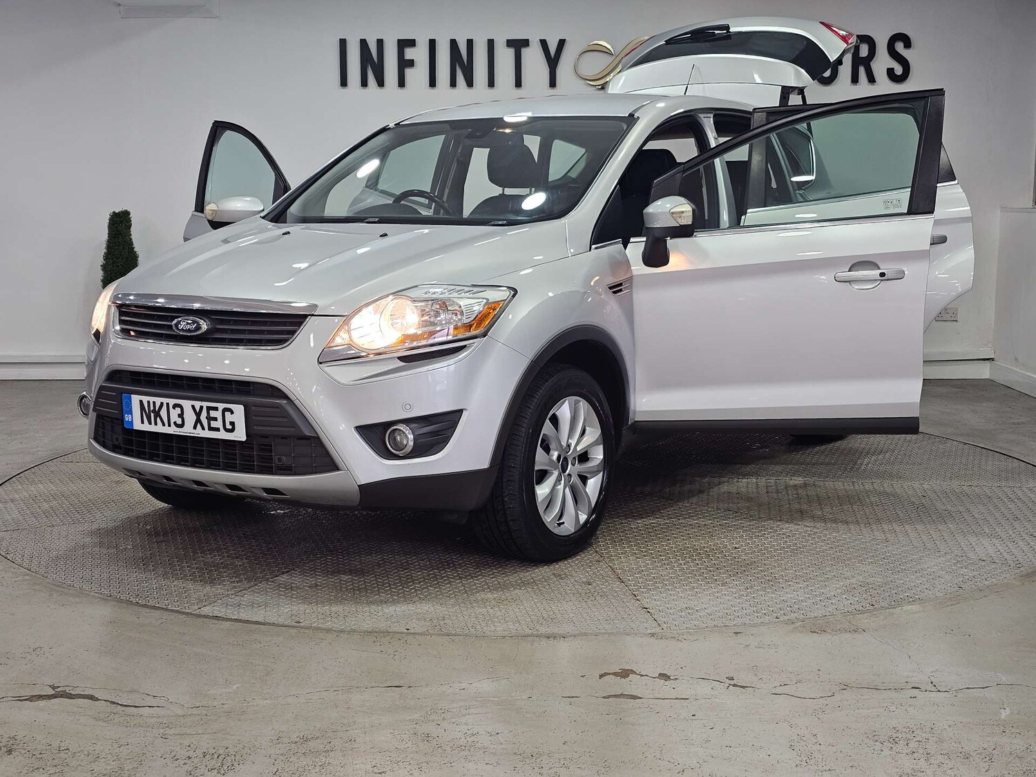 Used Ford Kuga 2013 for sale - 77745573: Photo 42