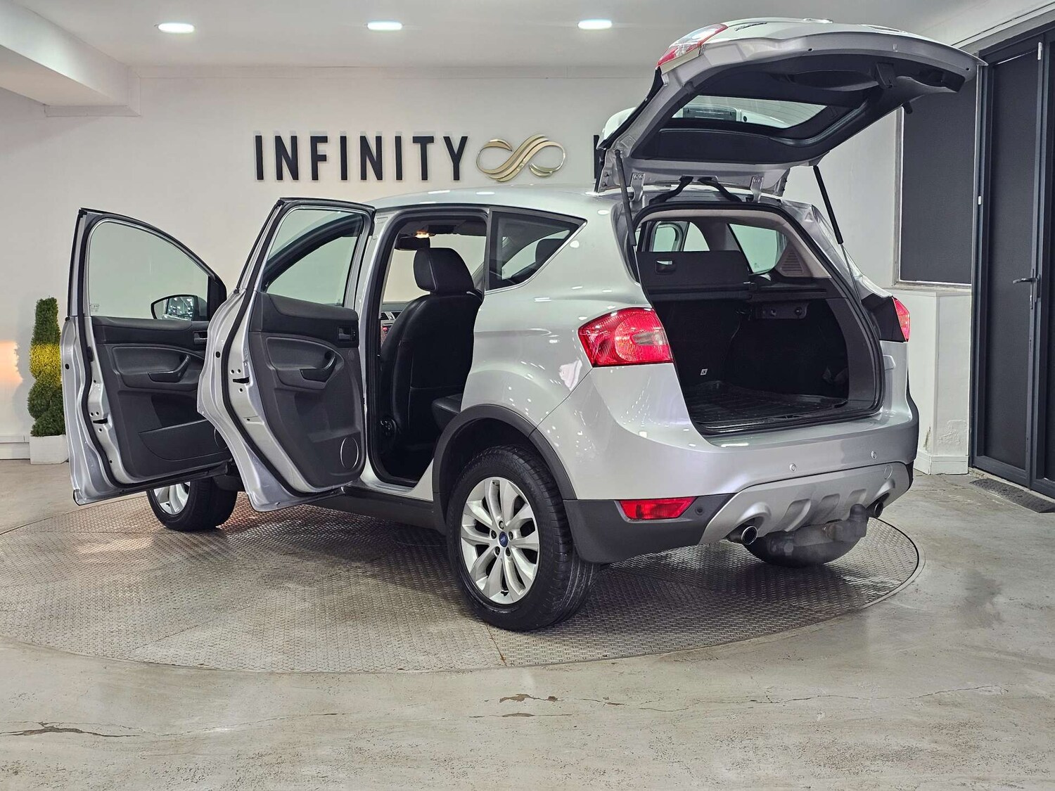 Used Ford Kuga 2013 for sale - 77745573: Photo 44