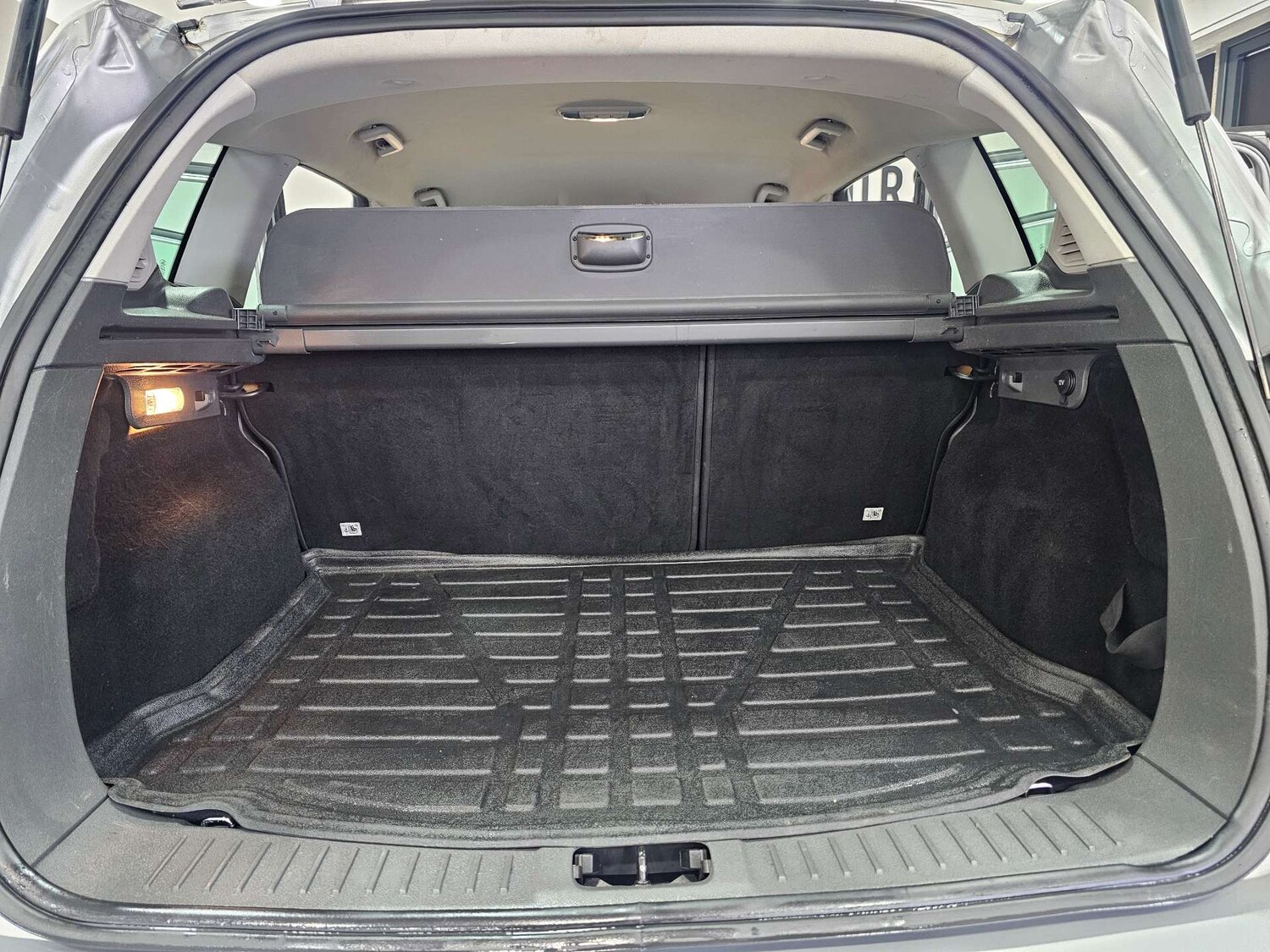 Used Ford Kuga 2013 for sale - 77745573: Photo 47