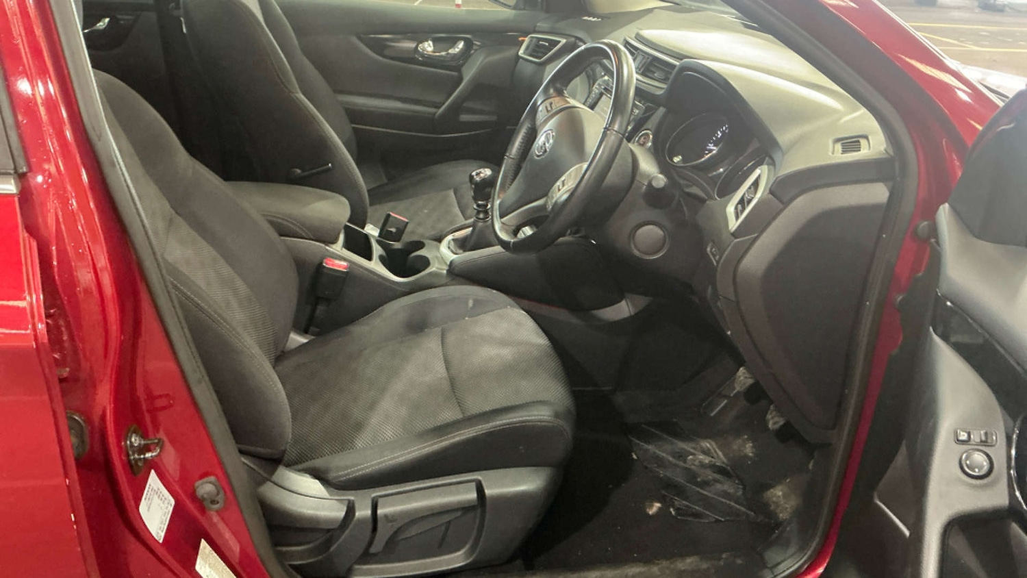 Used Nissan Qashqai 2016 for sale - 77022348: Photo 11