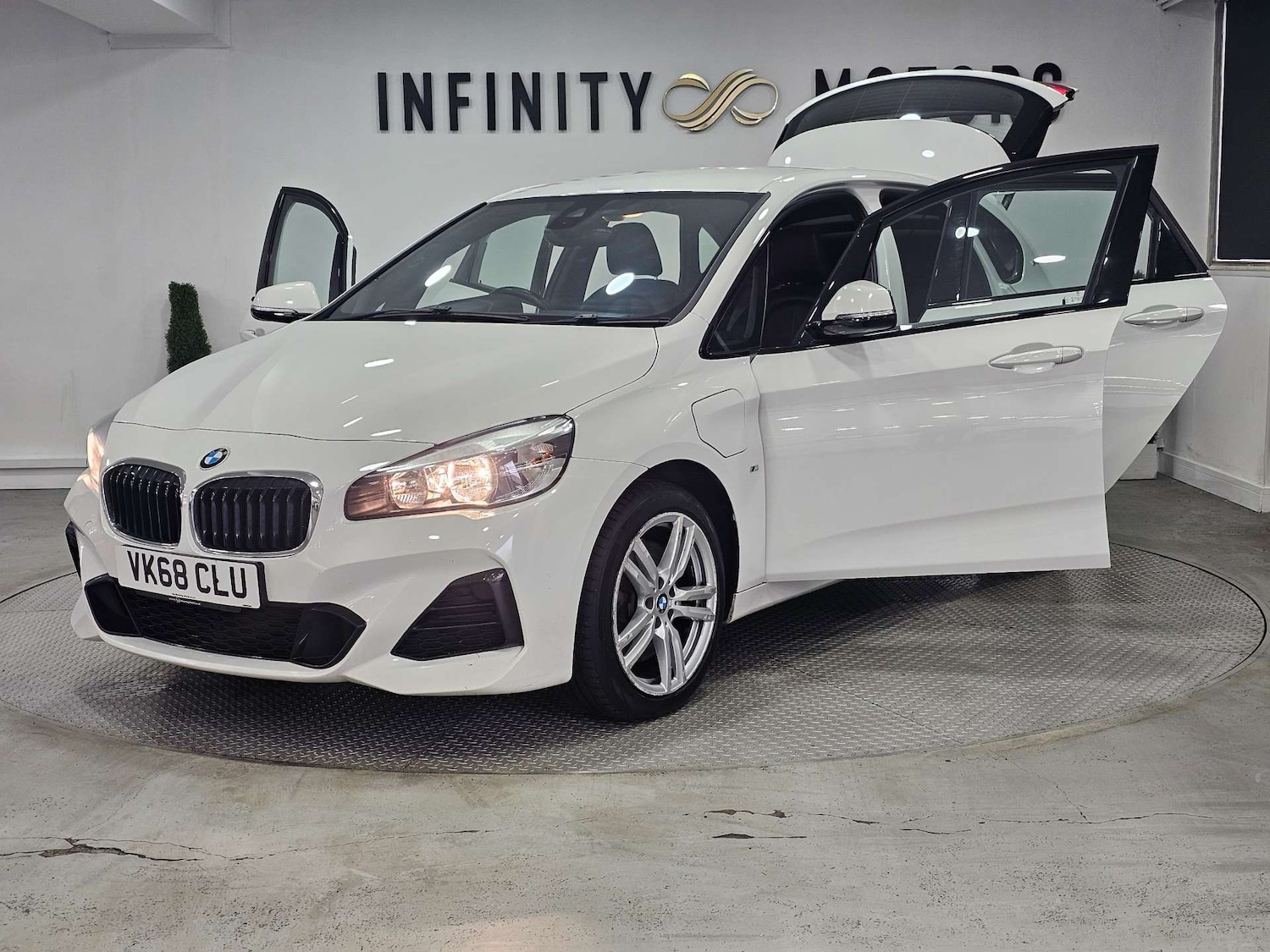 Used BMW 2 Series 2018 for sale - 77172480: Photo 44