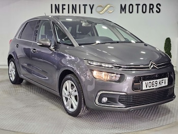 Used Citroen C4 2019 for sale - 76972336: Photo