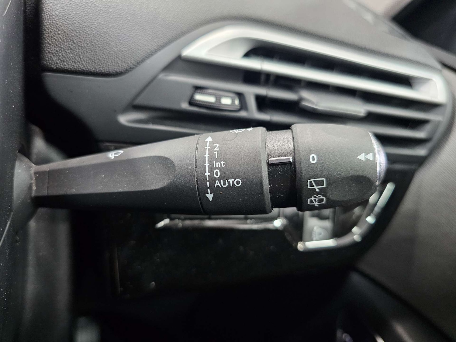 Used Citroen C4 2019 for sale - 76972336: Photo 21