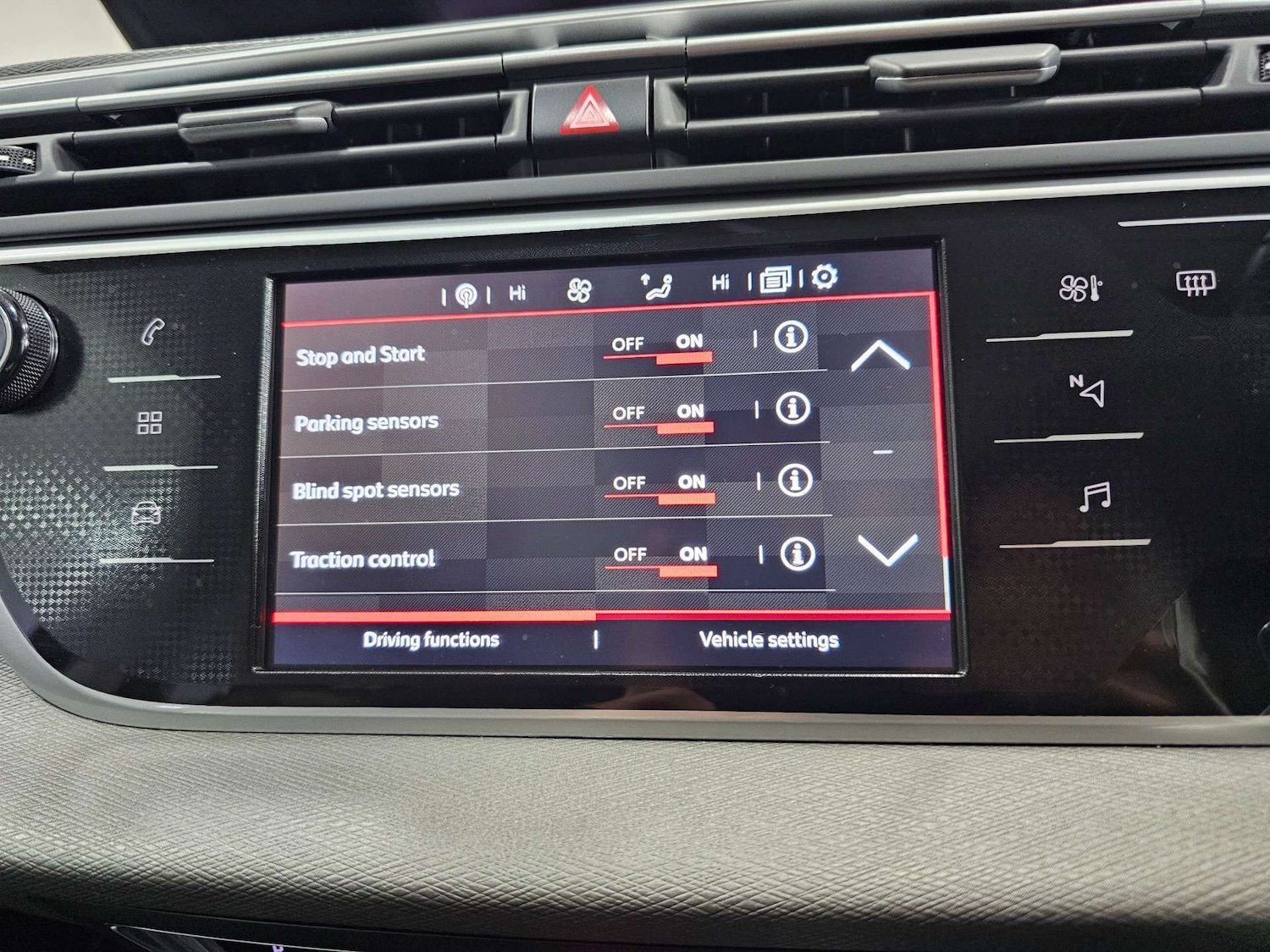 Used Citroen C4 2019 for sale - 76972336: Photo 70