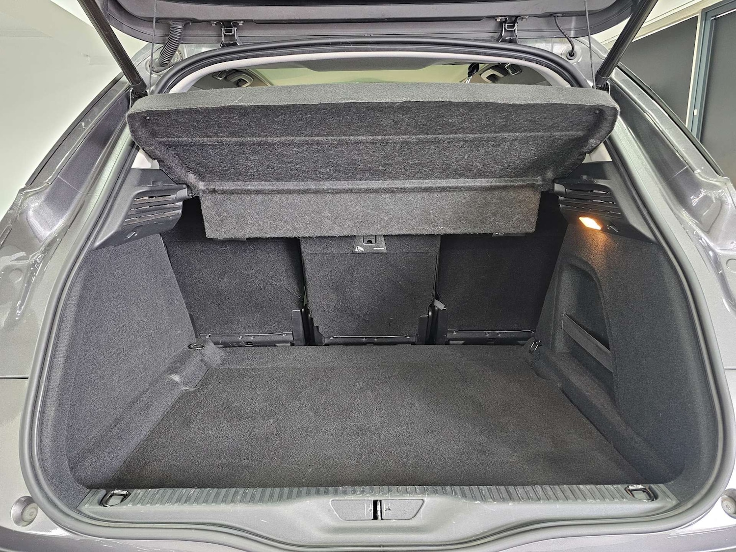 Used Citroen C4 2019 for sale - 76972336: Photo 75