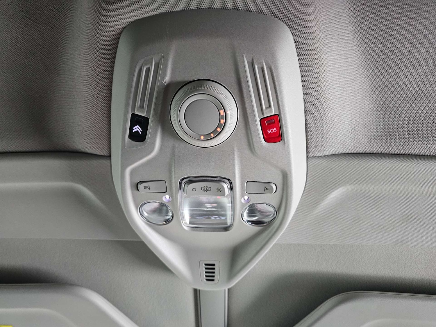 Used Citroen C4 2019 for sale - 76972336: Photo 84