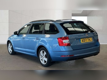 Used Skoda Octavia 2017 for sale - 79570113: Photo