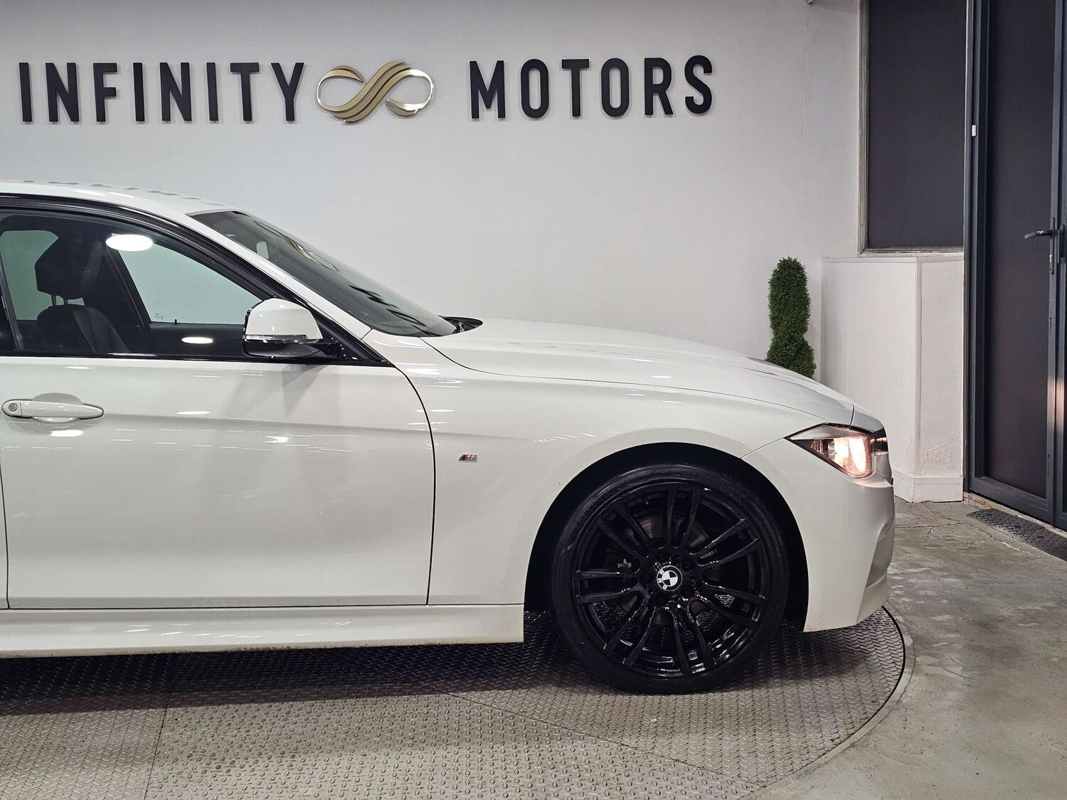 Used BMW 3 Series 2013 for sale - 77477839: Photo 36