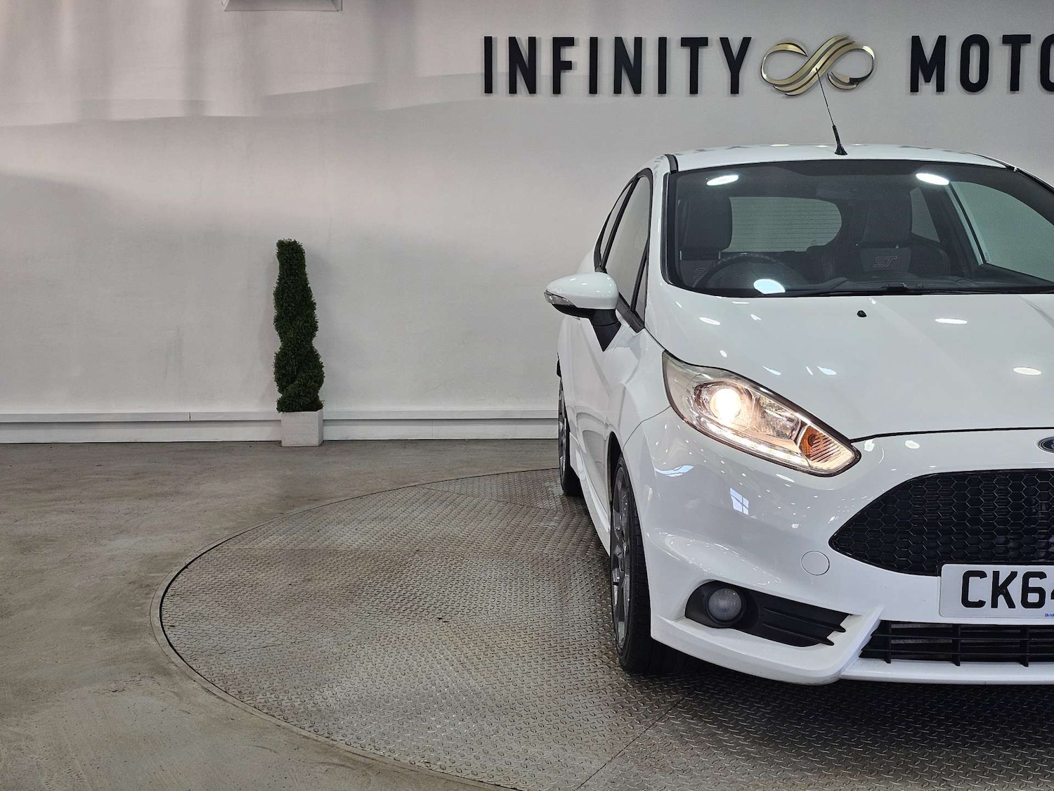 Used Ford Fiesta 2014 for sale - 76972464: Photo 14