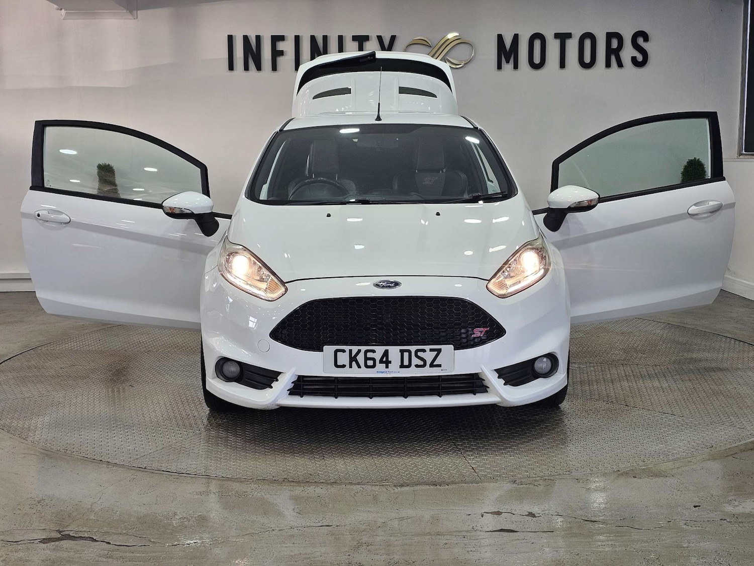Used Ford Fiesta 2014 for sale - 76972464: Photo 44
