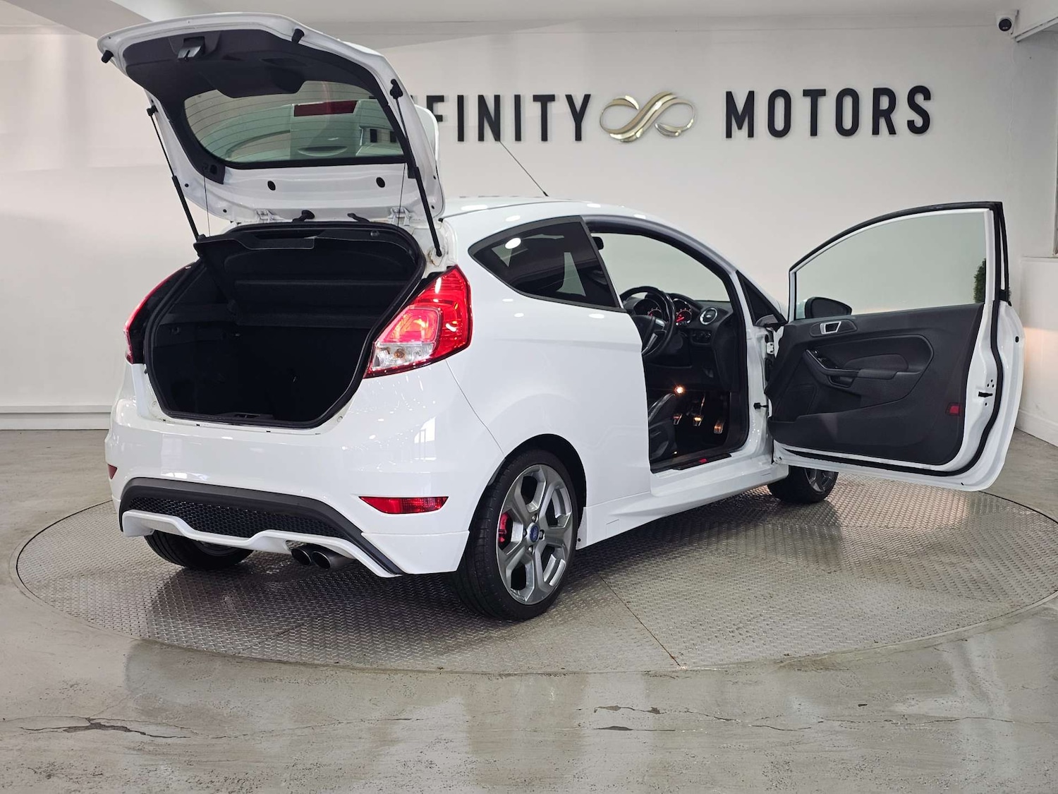 Used Ford Fiesta 2014 for sale - 76972464: Photo 49