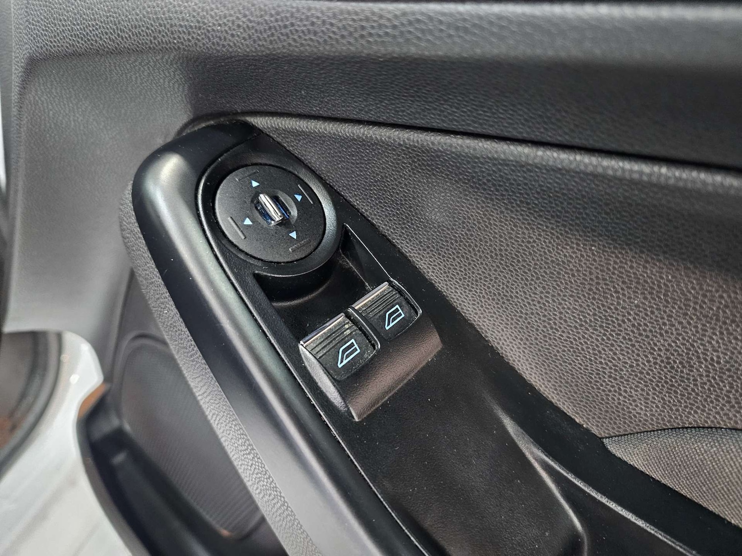 Used Ford Fiesta 2014 for sale - 76972464: Photo 54